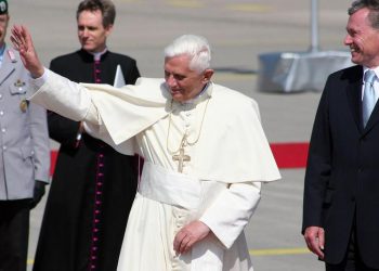 Apply on Craigslist Rome for the position of the new Pope