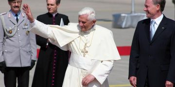 Apply on Craigslist Rome for the position of the new Pope