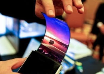 Are we going to see a flexible OLED display on the Galaxy Note 3?