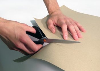 The scissors that cuts paper in straight line has been invented, only… 4000 years after the first scissors in time